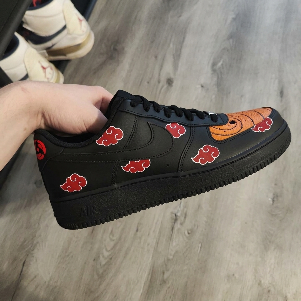 Akatsuki Itachi Uchiha V.3 Custom Court-Low Sneakers photo review